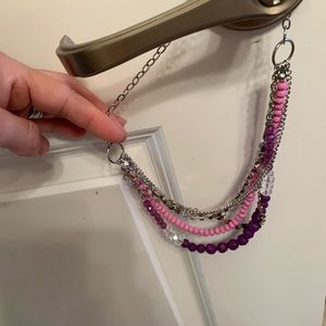 Very pretty 5 chain necklace